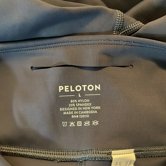 Peloton Grey Move Mission Leggings with Pockets Size Large - Picture 7 of 8
